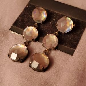 Tiered grey iridescent earrings
